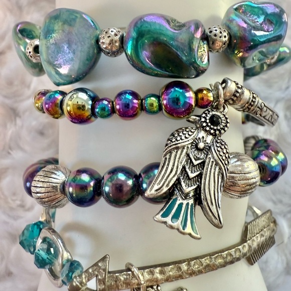 Elegant Multicolor Beaded Bracelet Set - Picture 4 of 5